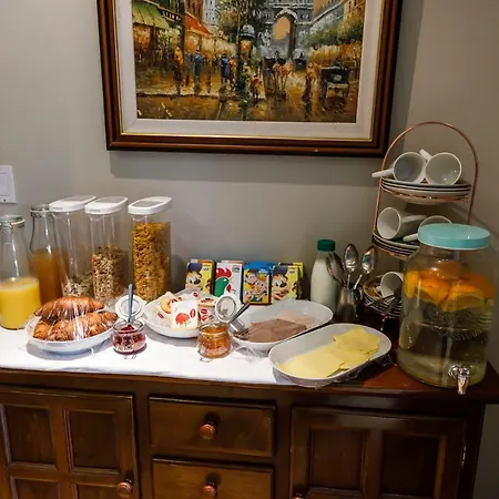 فندق مبيت وإفطار Oak House Laois *